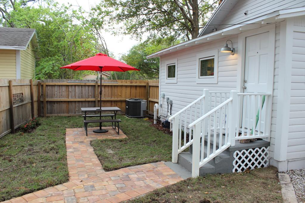 The Shed Villa Sanford Exterior photo